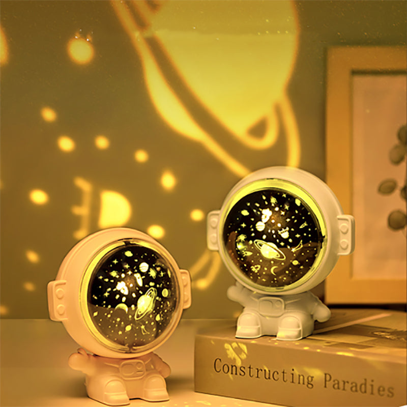 Galaxy Star Projector Astronaut Lamp – Starry Sky Night Light